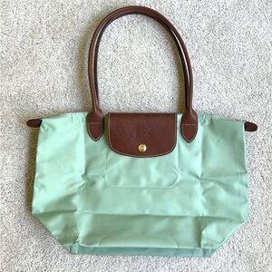 Authentic EUC Like New Longchamp Le Pliage Foldable Tote in Light Mint Green